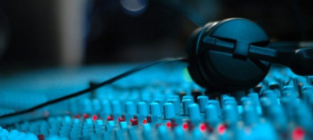 Location sono et éclairage pour votre événement - ML Locations Namur