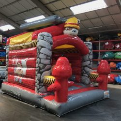 Location de chateau gonflable - le pompier